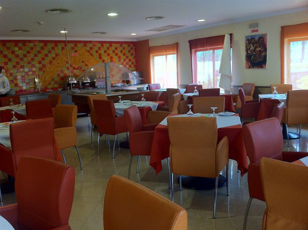 Malaika Hotel Bissau Luaran gambar
