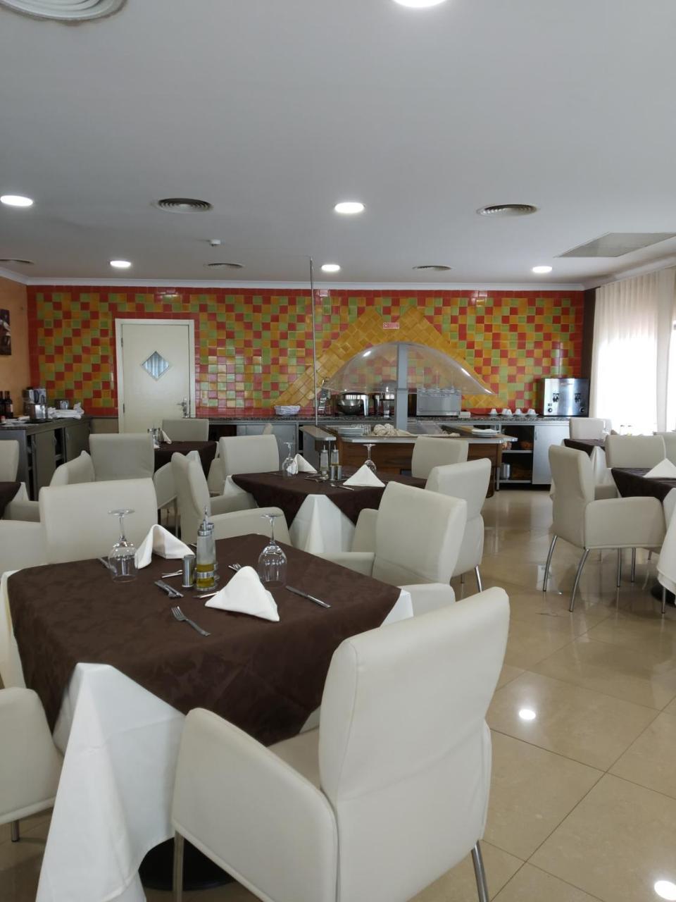 Malaika Hotel Bissau Luaran gambar
