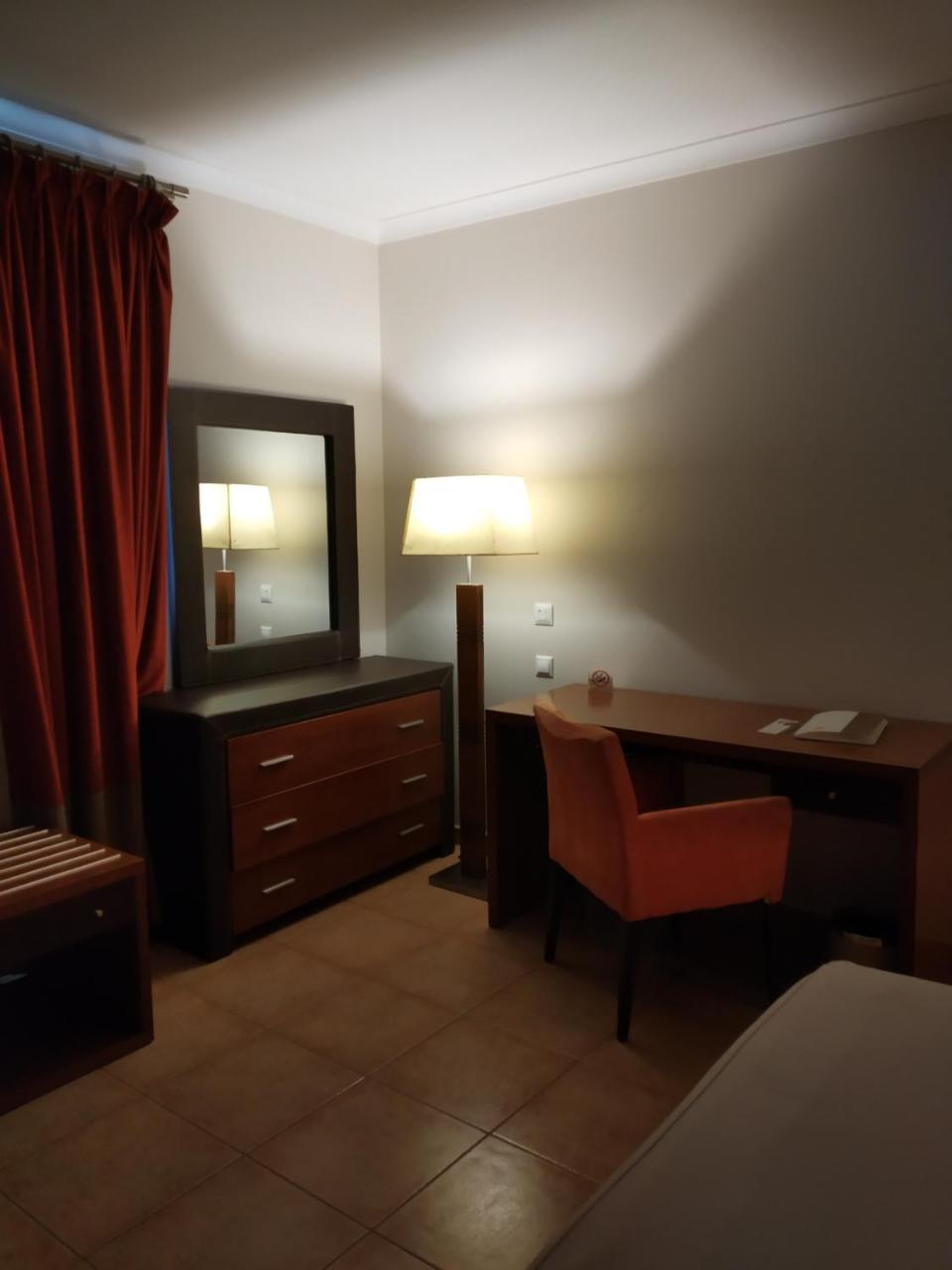 Malaika Hotel Bissau Luaran gambar