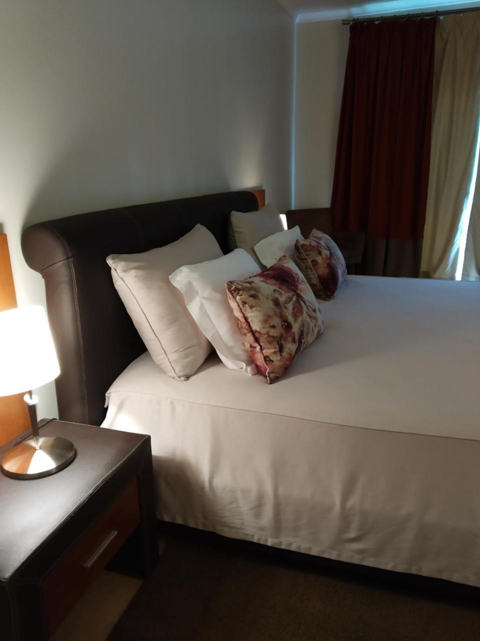 Malaika Hotel Bissau Luaran gambar